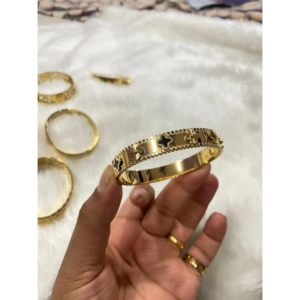 Gold-and-Black-Motif-Bracelet